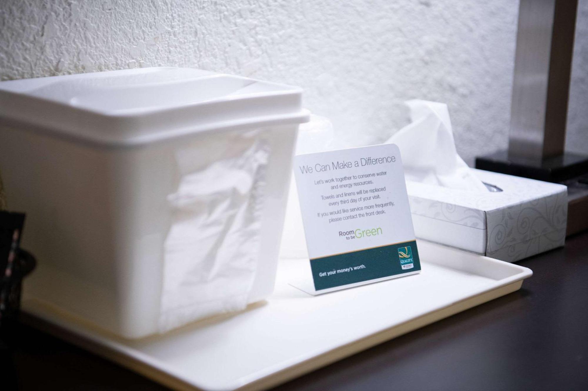 Quality Inn & Conference Center Съмърсет Екстериор снимка