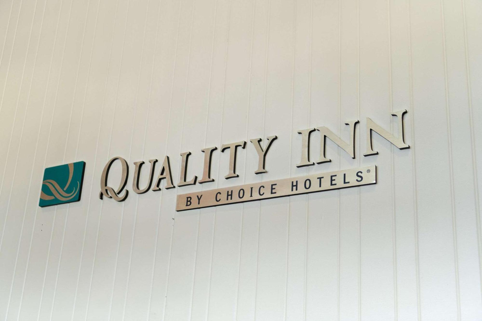 Quality Inn & Conference Center Съмърсет Екстериор снимка