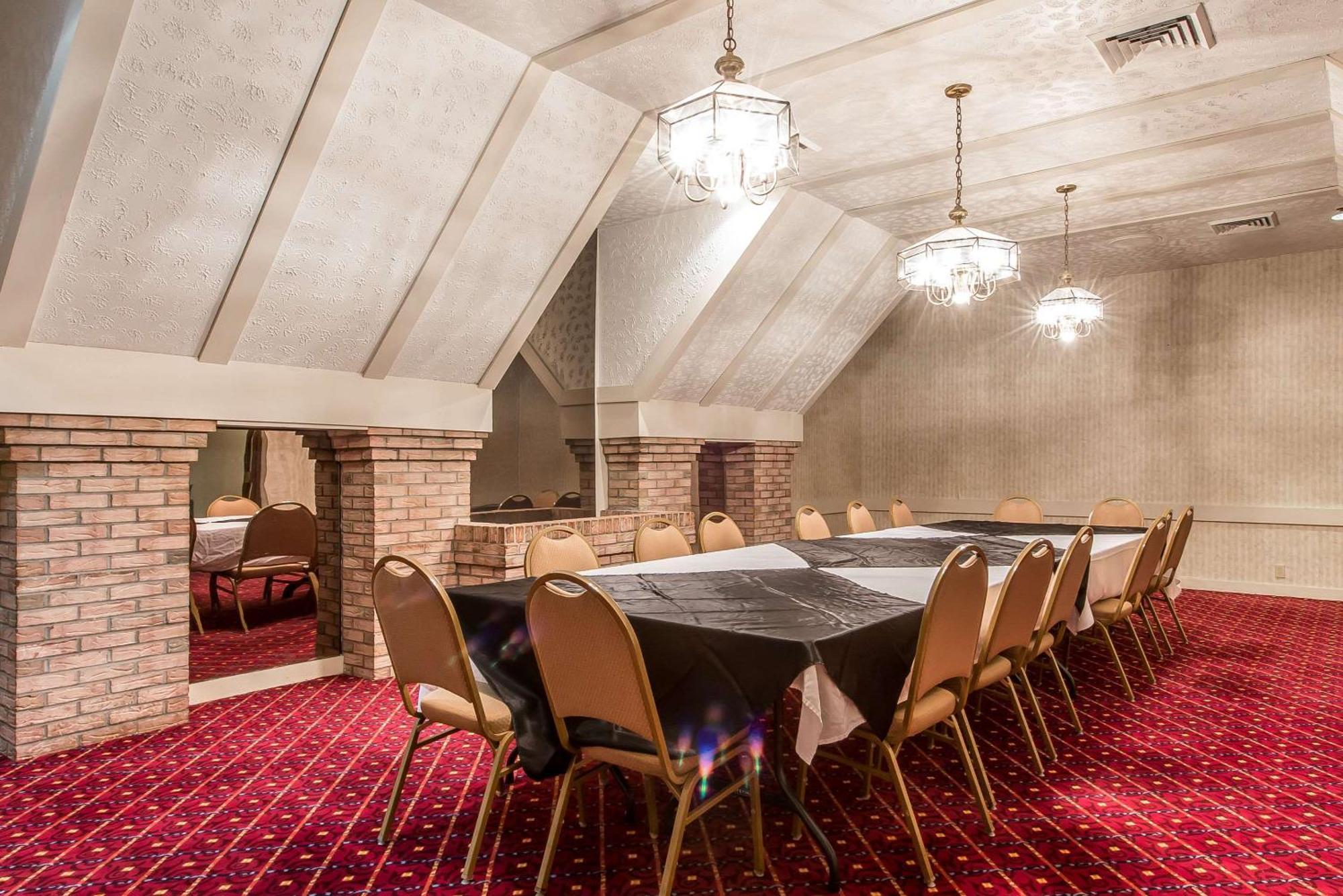 Quality Inn & Conference Center Съмърсет Екстериор снимка