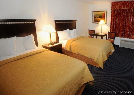 Quality Inn & Conference Center Съмърсет Стая снимка